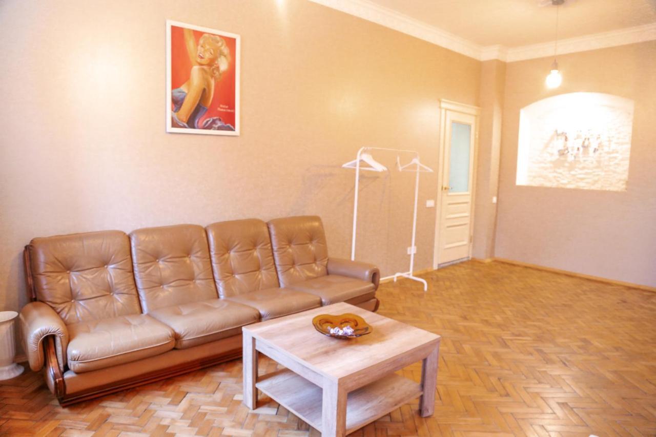 Monro - Heart Of Lviv Apartment Exterior photo